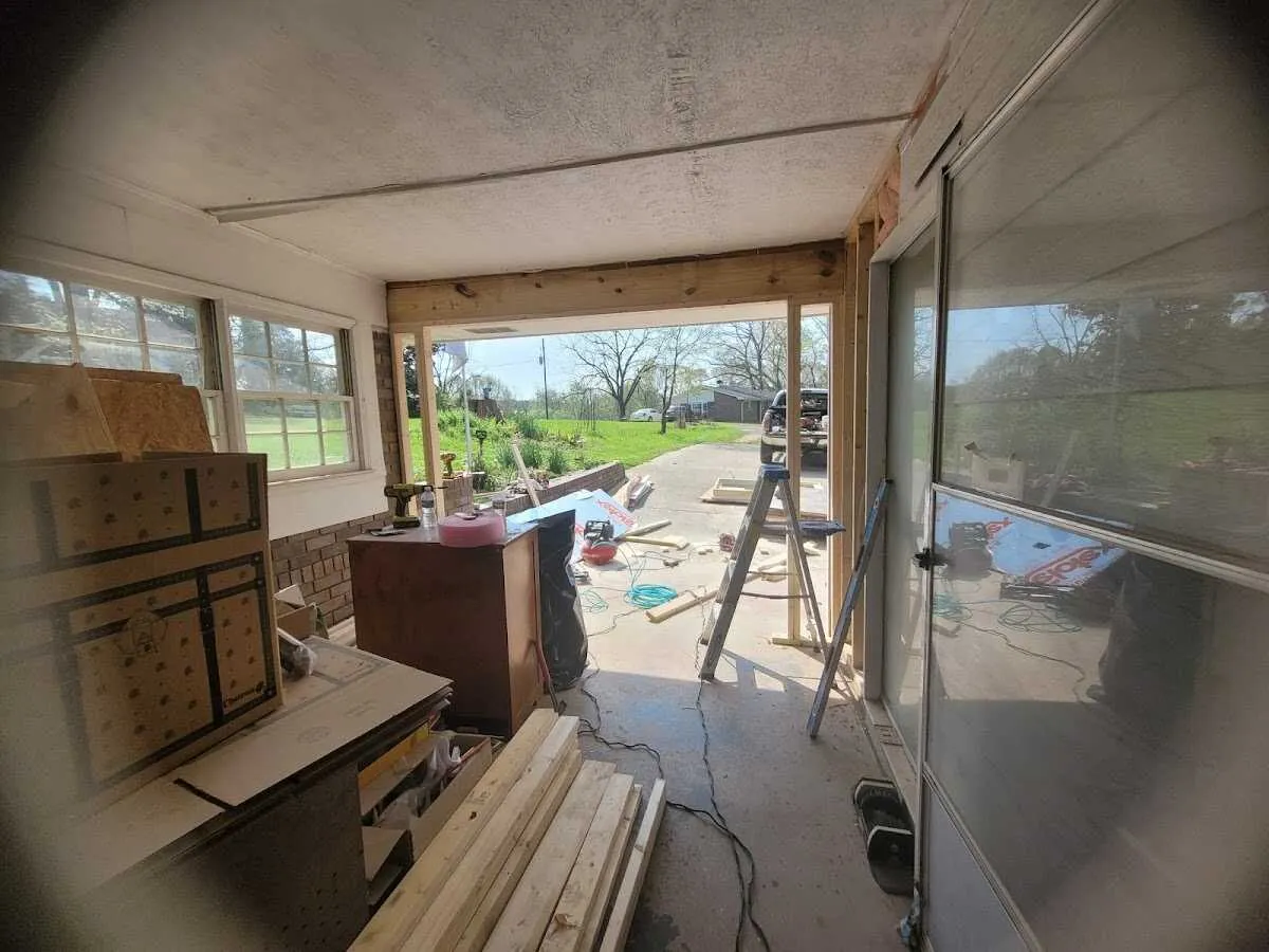 Air movers and dehumidifier for Drying & Dehumidification in West Hanover